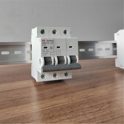 WHKB1G-125微斷型隔離開關(guān)